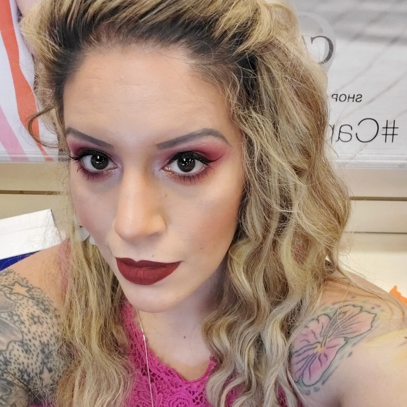 Meet your Posher, Autumn - Picture 3 of 3